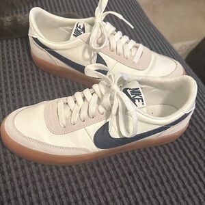 Women’s Nike Kill Shot Sneakers, size 7.5